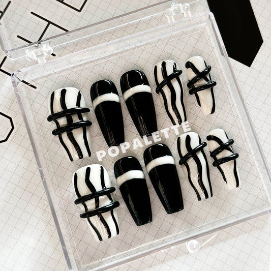 POPALETTE Between the Lines Black & White - Handmade Press On Nails
