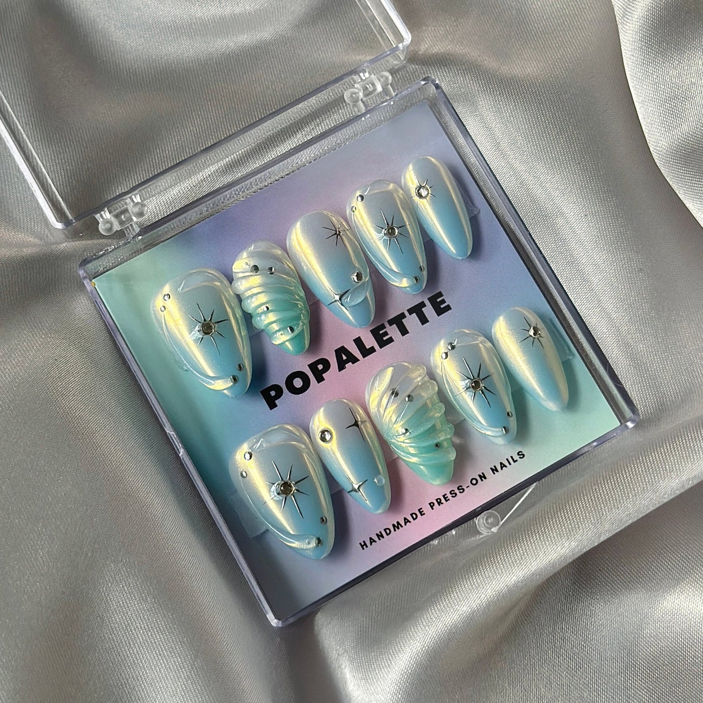 POPALETTE URANUS  - 100% Handmade Luxury 3D Press On Nails in Mid Almond Shape Reusable